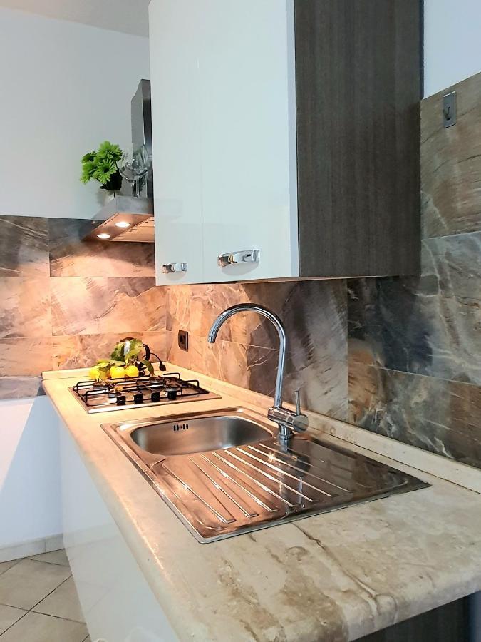 Dommos - Limone Apartment *