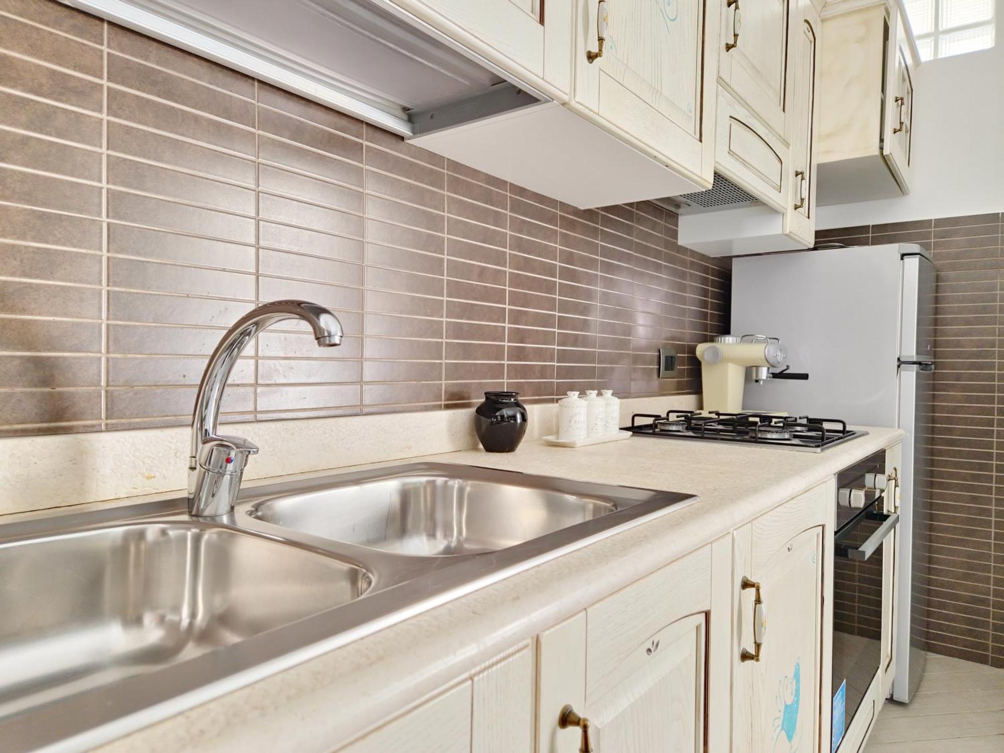 Dommos - Limone Apartment *